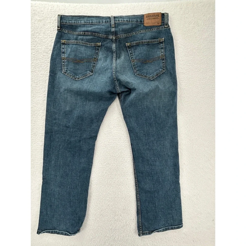 Signature by Levi Strauss S61 Relaxed Fit Mens Jeans 36x30 Medium Wash Blue